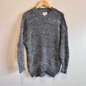 BDG Distressed Knit V Neck Sweater Heavyweight Gray Casual Women’s Size Small
